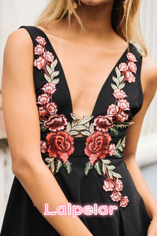 New Sexy Women Deep V-Neck Embroidery Floral Vintage  Sleeveless Vestidos Back Zipper Clothes Laipelar