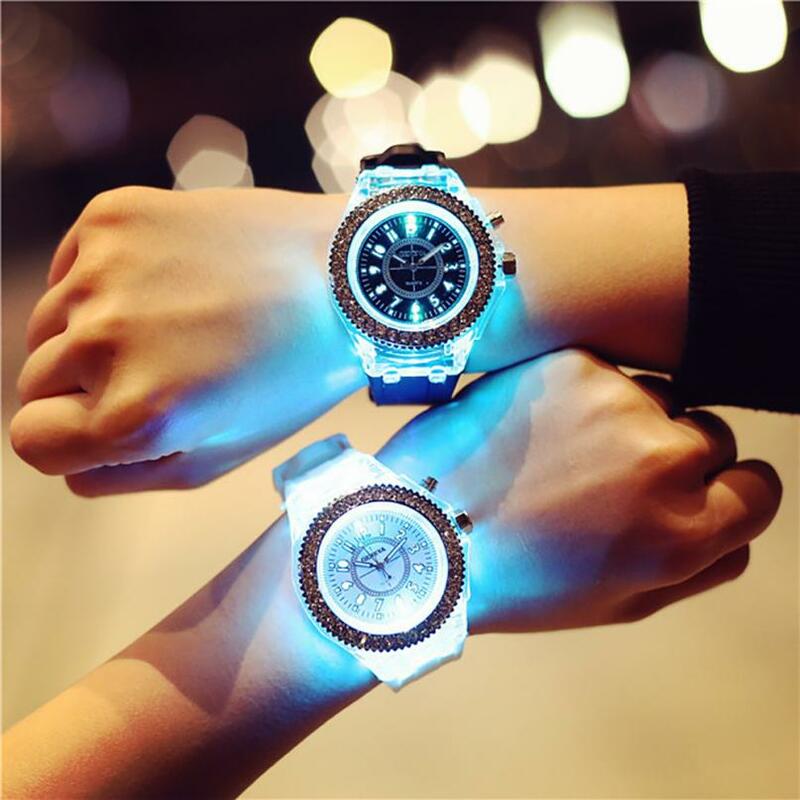 GENVIVIA femmes homme amoureux de la mode LED rétro-éclairage Sport étanche Quartz montres saat relogio kol saati reloj montre xfcs