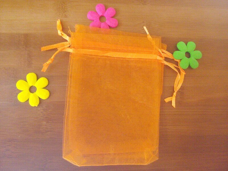 100pcs 7*9cm Orange Organza Geschenk Beutel Schmuck Verpackung Display Taschen Kordel tasche Für Armband/halskette mini Garn Tasche