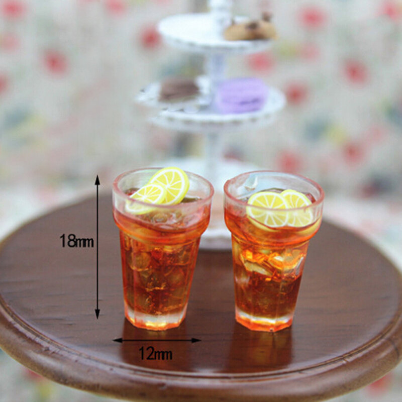2Pcs เรซิน1:12ตุ๊กตามินิมะนาวนมชาถ้วยน้ำขนาดเล็กตุ๊กตาอุปกรณ์เสริมถ้วยของเล่นมินิตกแต่งของขวัญ