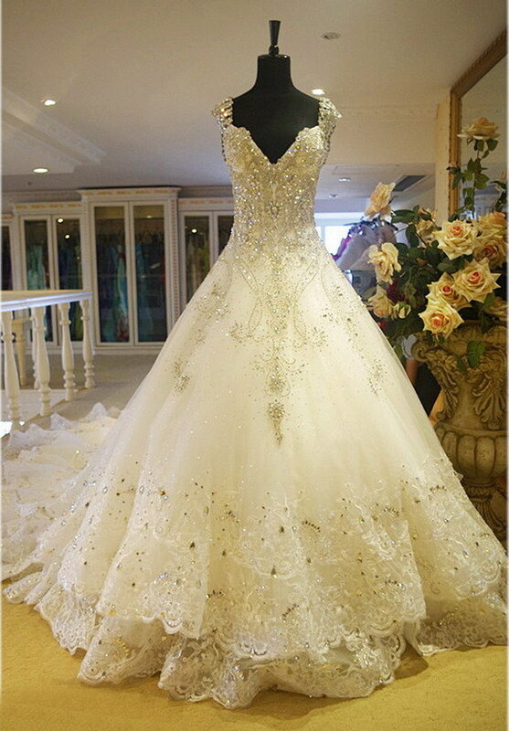 Luksusowa suknia ślubna 2016 promocja czeski kryształ piętro długość koronka księżniczki suknia ślubna najnowsza moda projekt bez pociągu