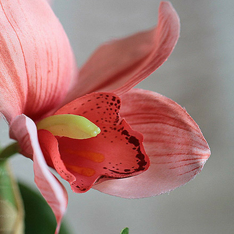 High-end symulacji małe doniczkowe kwiaty lilii ogólnie kwiatów garnitury zakka rustykalny świeże dekoracji fabryczne modele wybuchu