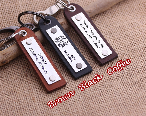 Monogram Leather keychain - Personalized Leather Key Chain - Anniversary, Wedding, Birthday or Graduation gift - Mens Gift