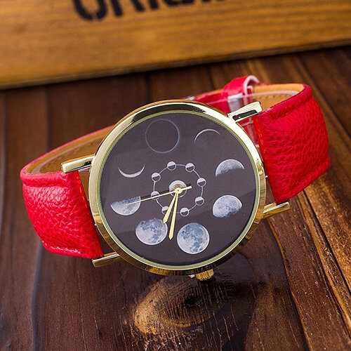 Часы женские кварцевые с браслетом из серии Moon Phase