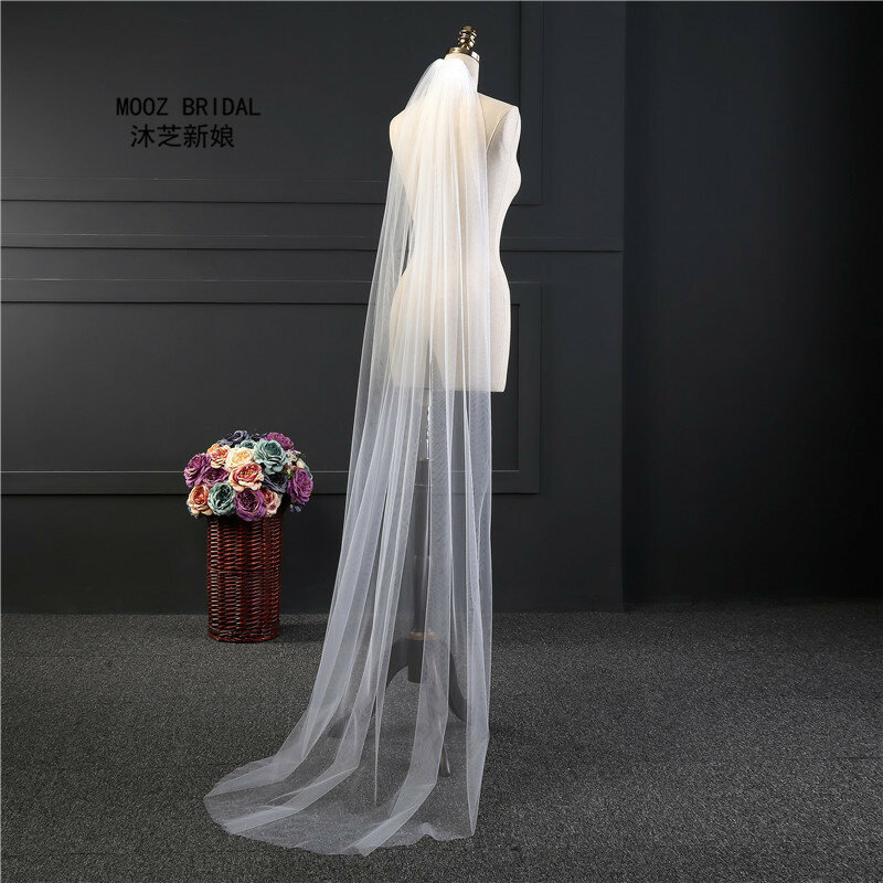 2020 Cheap 2M Cut Edge White Long Bridal Veils One Layer Cheap Comb 1T Wedding Veils with Comb