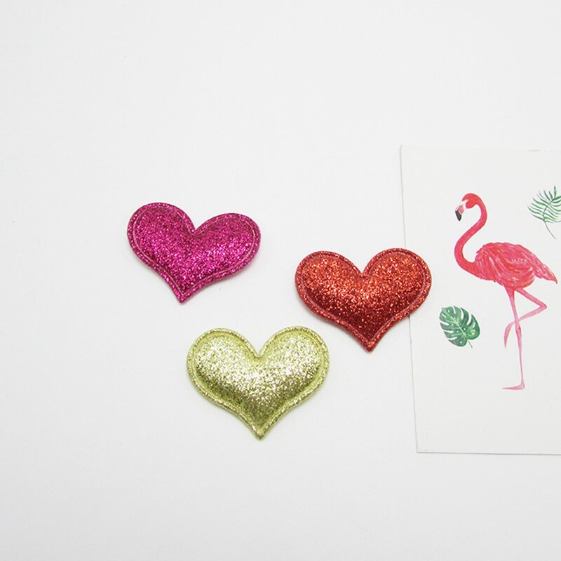 100 unids/lote de parches de fieltro brillante para coser para ropa, 3,2x3,8 cm, accesorios acolchados con forma de corazón para álbum de recortes