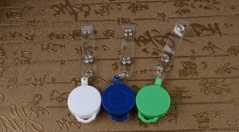 Porte-badge d'identification rétractable avec clip de ceinture pour keys-ids-badges 20 couleurs prix de gros