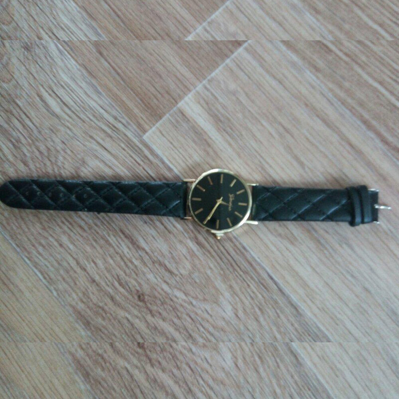 2018 Hot sale Women's Men's Quartz Watches Casual Plaid Belts Black artificial leather Strap Wristwatch Simple Watch for Girl