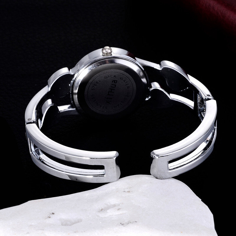 Elegant Fashion Women Stainless Steel Bracelet Bangle Flower Lover Heart Shape Wristwatches Female Best Gift Clock Relogios