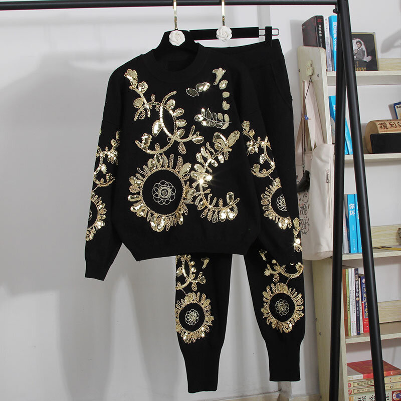 Great quality sequins beading knit suits female heavy industry beading flowers long sleeve sweater + pant two pieces sets wq2167