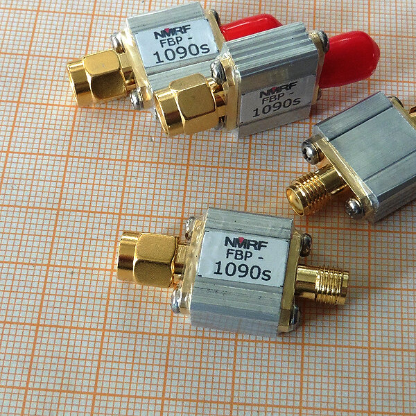 Filtre SAW passe-bande bande Cayfrequency ADS-B 1090MHz avec bande passante 8MHz et interface SMA