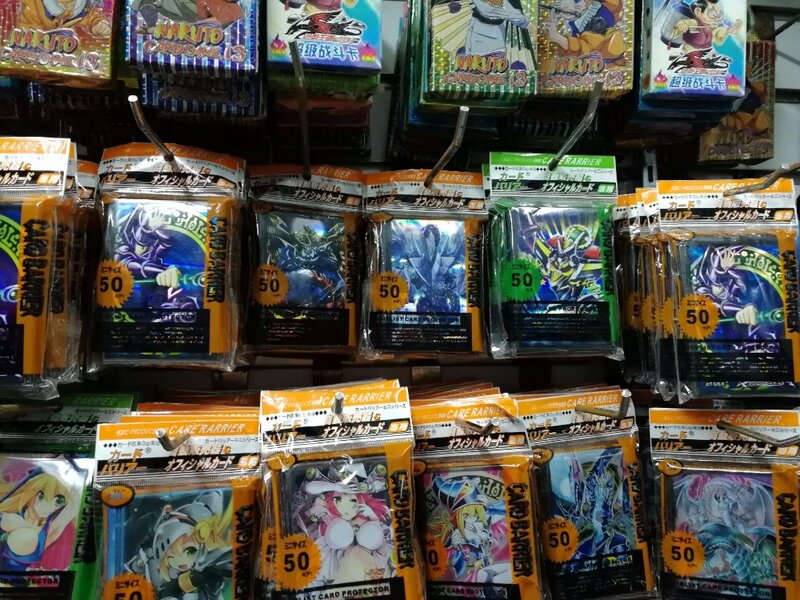 Lot de 50 Pièces de Dessin Animé Yu-Gi-Oh! YugiChaînes Dark Magician Girl Cosplay Board Games, Card Sleeves, Barrière Protector, Toy Gift