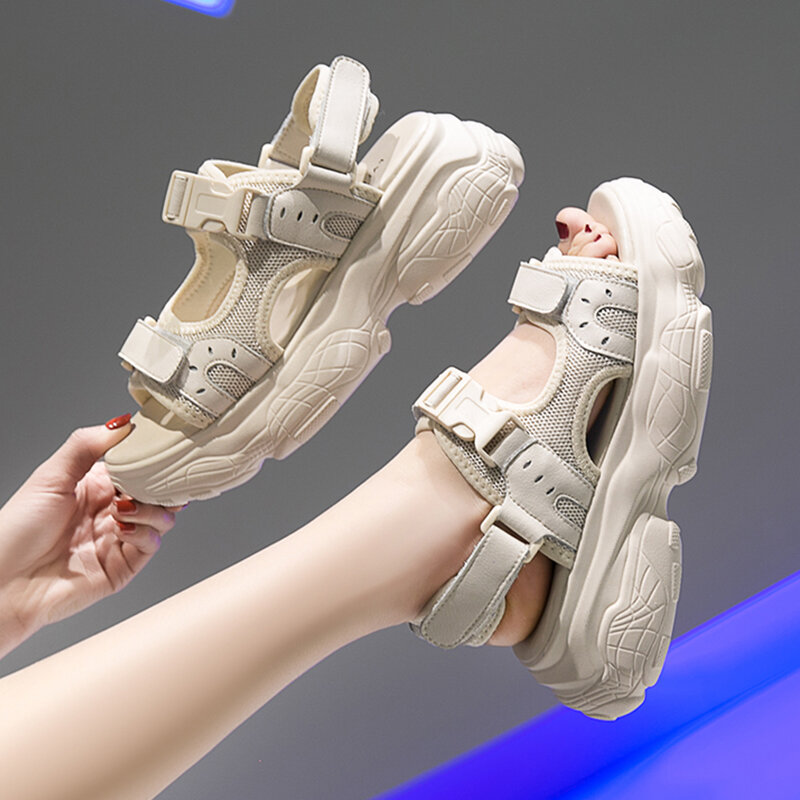 Sandálias Plataforma Casual Mulheres Sandálias de Praia Plana e Macia Senhoras Sandálias de Verão Calçados Femininos 2019 New Peep Toe Branco Gancho & sapatos de laço