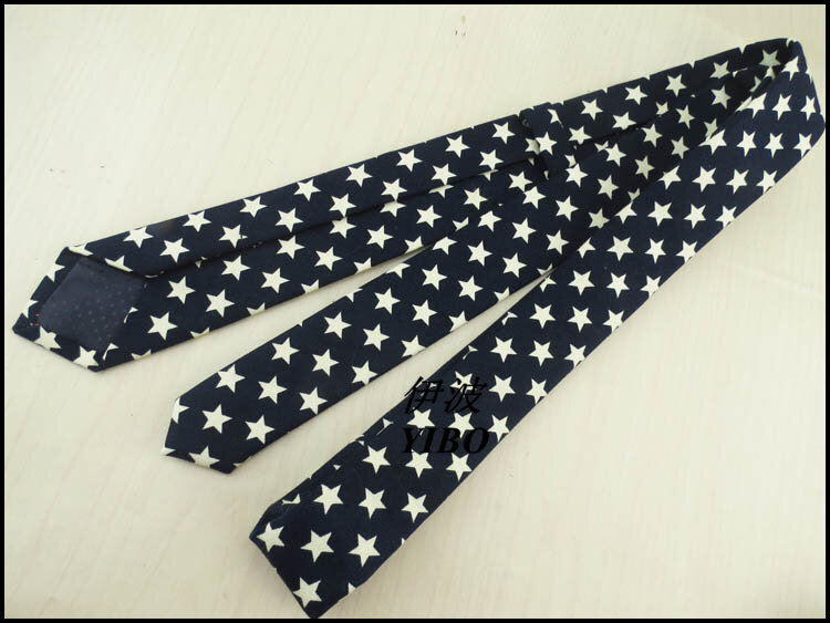 Bianco stella a cinque punte colore di sfondo navy per la stampa su tela cravatta dell'edizione del han design classico cravatte strette