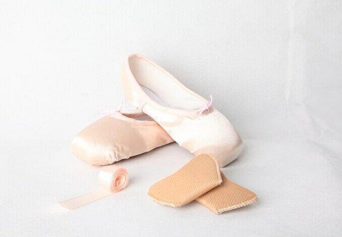 Sapatilhas femininas de balé profissional com fita, sapatos de dança infantil e adulto, 2017