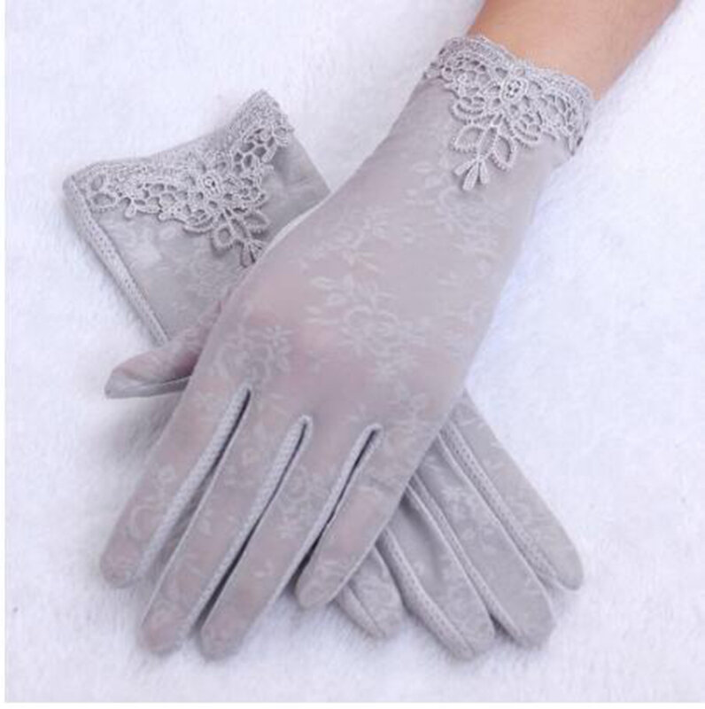 Nouveaux gants de conduite à l'épreuve des UV pour femmes de haute qualité gants en dentelle neufs et en dentelle sur les gants féminins HW16