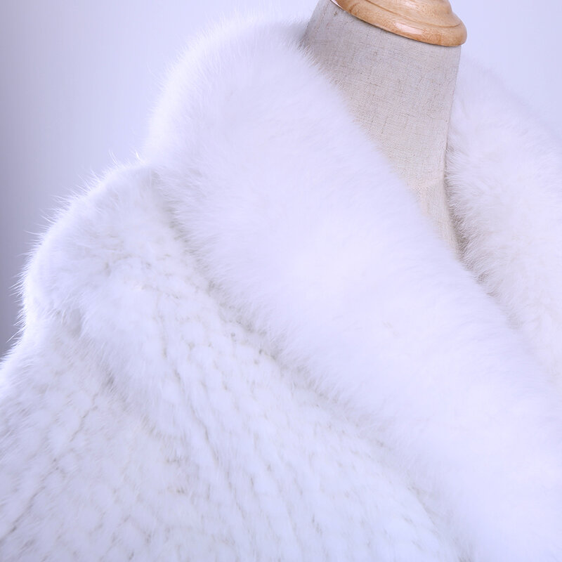 【送料無料】新本物のニットミンクの毛皮のショールラップ岬キツネの毛皮の襟 Triming 女性女性ミンクの毛皮のコートストール