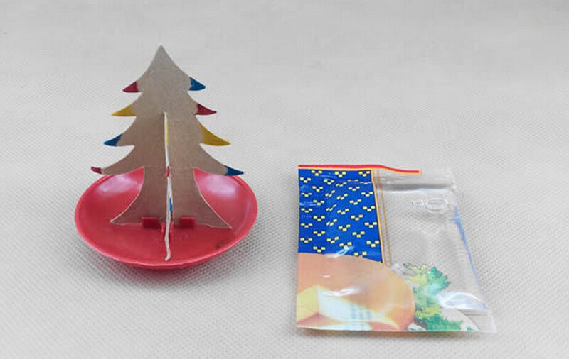 IWish 2019 7x6cm DIY 여러 가지 빛깔의 매직 성장 종이 나무 마법의 성장 크리스마스 나무 Wunderbaum 어린이 과학 완구 어린이를위한