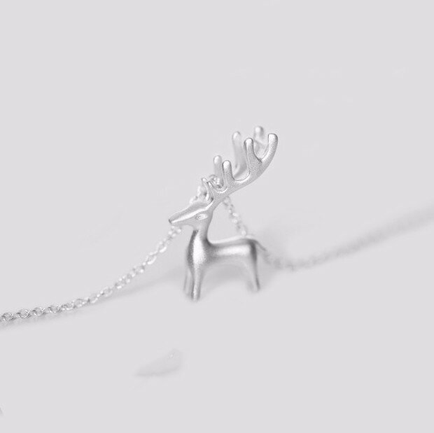 Überraschung niedlich Silber Nadel Elch Wapiti Halskette für Frauen 3d Tier Anhänger Halsketten Weihnachts feier Zubehör 18 Zoll
