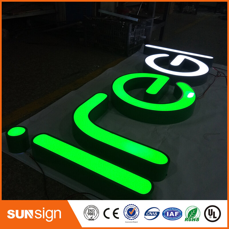 Kustom etalase dekoratif LED menyala stainless steel Jasa Pembuatan signage/huruf