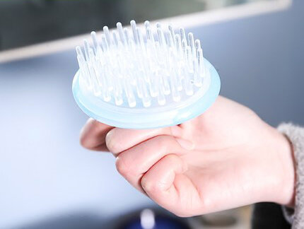 Gładkie włosy czyszczenie masażer grzebień masaż głowy zdrowie szampon swędzenie szczotka prysznic dla zwierząt stres Relax narzędzie terapia pielęgnacja