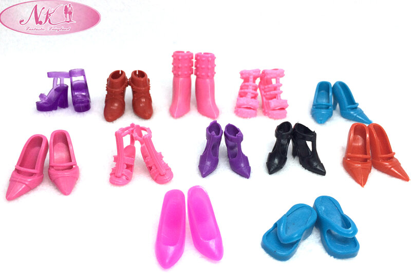 Nk Een Set = 12 Pairs Doll Schoenen Mode Schattige Kleurrijke Geassorteerde Schoenen Voor Barbie Pop Verschillende Stijlen Hoge Kwaliteit baby Speelgoed