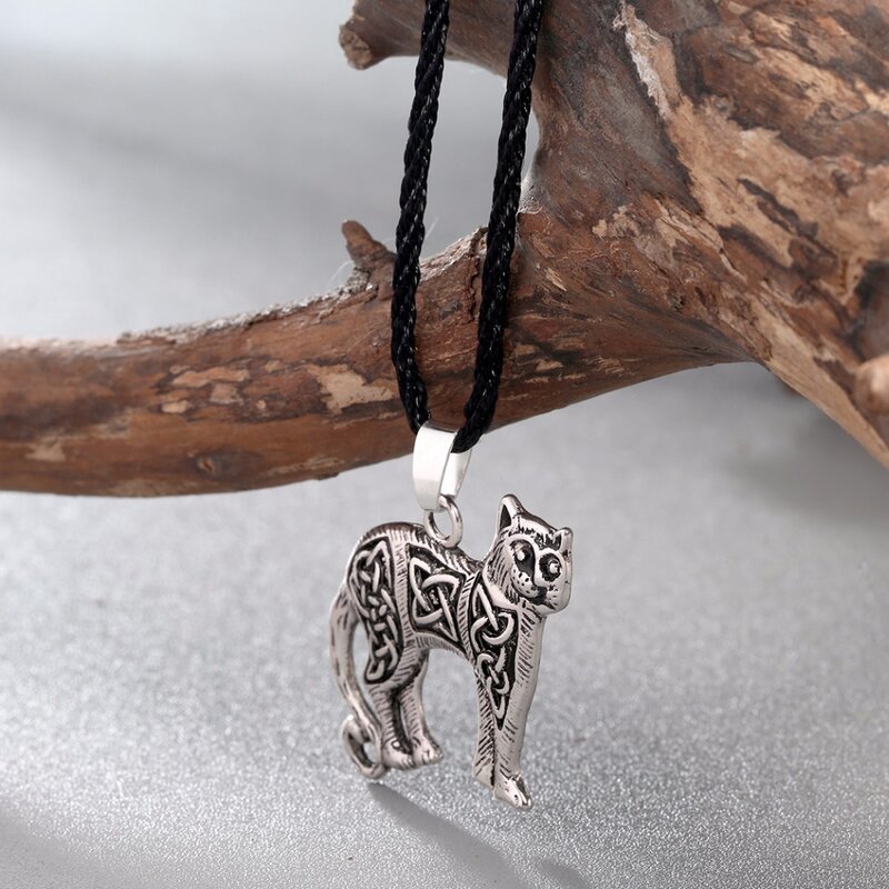 Kinitial Valknut Vikings Amulet wisiorek naszyjnik irlandzki węzeł zwierząt Cute Cat naszyjniki mężczyźni biżuteria dla miłość Gif