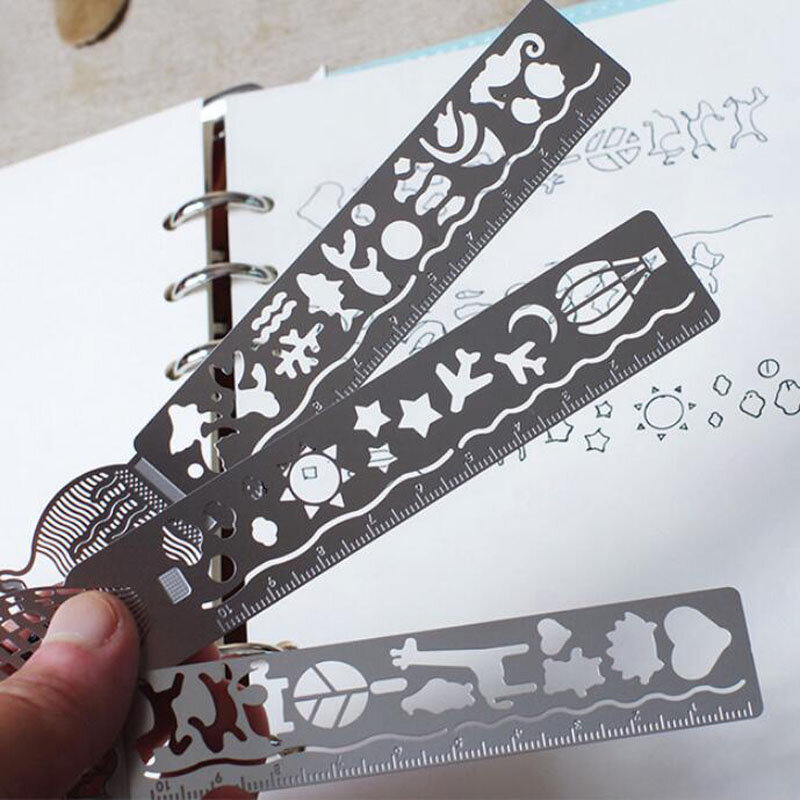 Template Tekening Heerser Creatieve Student Briefpapier Set Tekening Gereedschap Multifunctionele Hand Tekening Schilderen Bookmark Metalen Liniaal