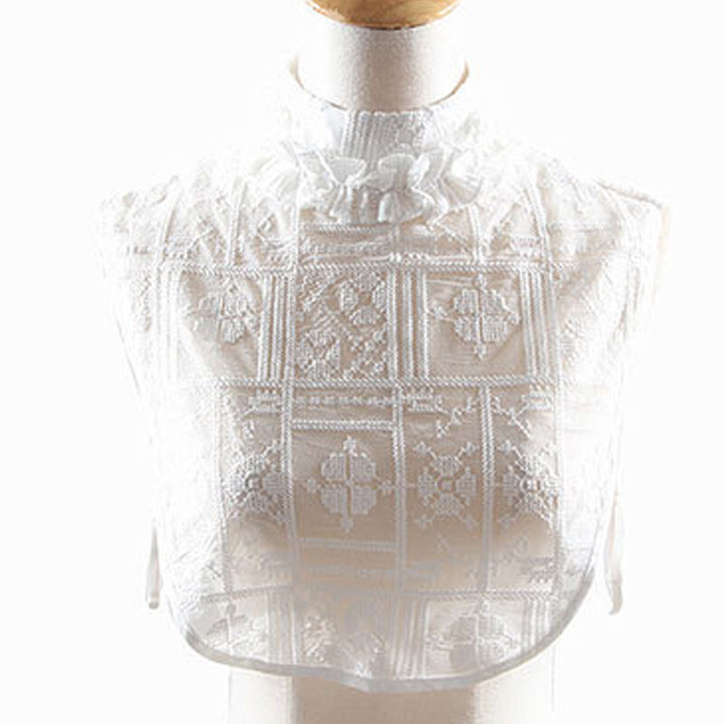 Ornamen Eropa renda Lolita sweater palsu kerah temperamen retro kerah kecil halus liar pencetakan bordir dekoratif