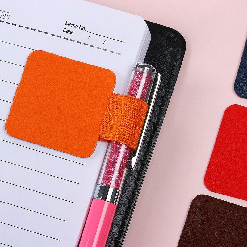 1Pc portapenne autoadesivo regolabile clip per penna in pelle portatile comodo Notebook anello elastico forniture per ufficio articoli di cancelleria
