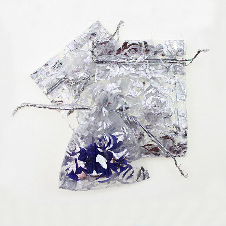 17*23Cm 50 Stuks Wit Zilver Rose Gift Bags Voor Sieraden/Bruiloft/Kerst/Verjaardag Garen zak Met Handvatten Verpakking Organza Zakjes