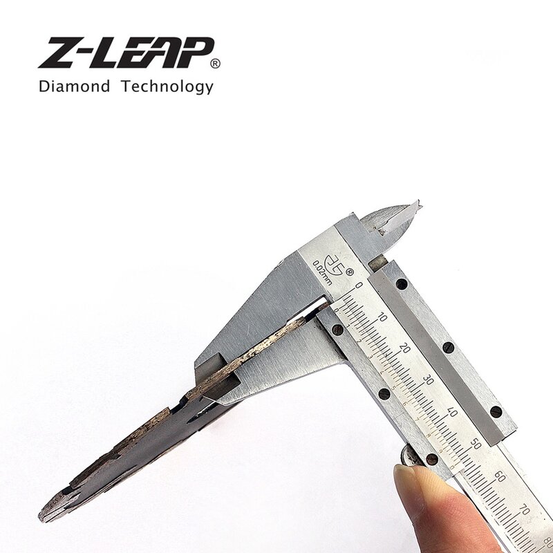 Les dents protectrices Z-LEAP ont vu la lame 5 pouces 125mm Turbo disque de coupe de diamant pour la circulaire concrète de granit ont vu l'arbre sphérique 22.23mm