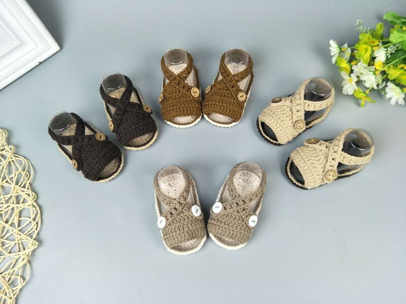 QYFLYXUEHand dzianinowe dziecięce sandały wełniane, 0-1 latki, klamry, miękkie buty z podeszwą, letnie skarpetki podłogowe noworodka.