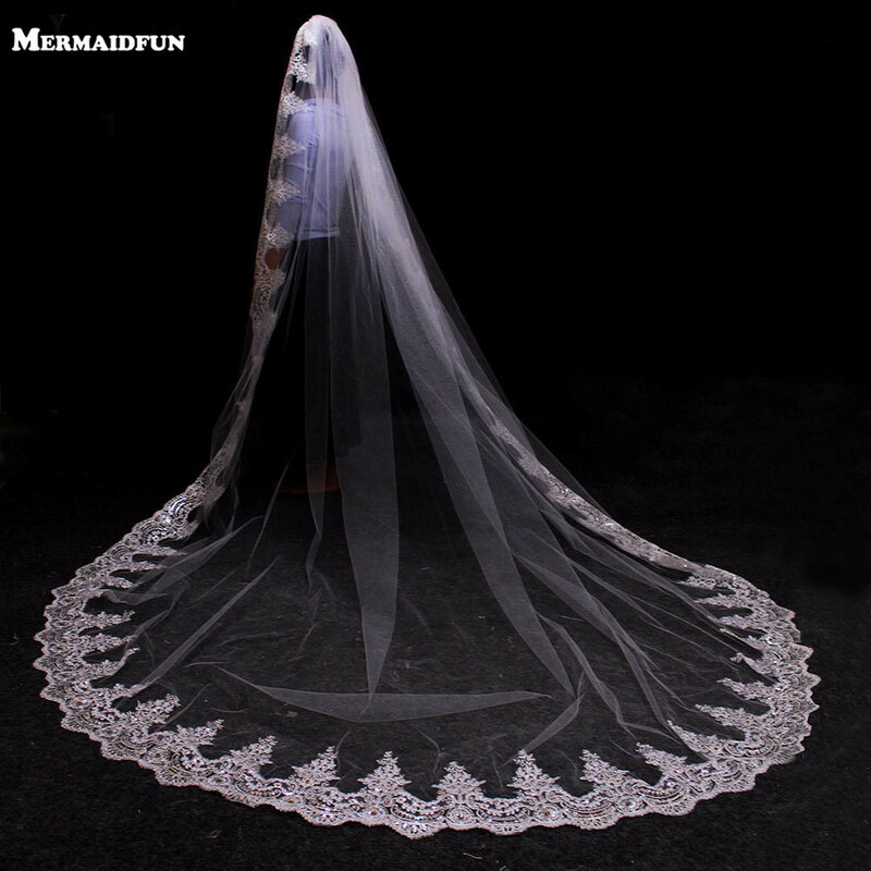 3 เมตรสีขาว Ivory Cathedral Mantilla Wedding Veils Long Lace Edge ผ้าคลุมหน้าเจ้าสาวด้วยหวีอุปกรณ์จัดงานแต่งงานเจ้าสาว
