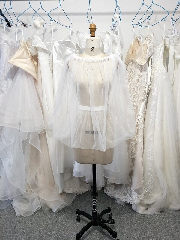 Sammeln Sie Slip Rock für Braut Kumpel Petticoat Hochzeit Unterrock speichern Sie von Toiletten wasser Frauen Tüll Kleid schützen vor der Toilette