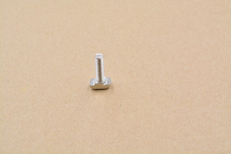 Perno de tornillo en T estándar europeo M8x25 para 40 perfiles de aluminio, 1 unidad