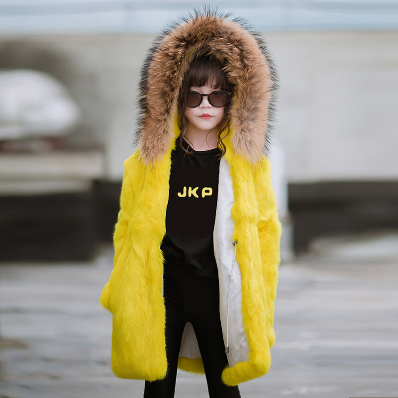 Jkp 2022new inverno crianças casaco de pele de coelho real crianças meninas sólido quente natural gola de pele de guaxinim casaco