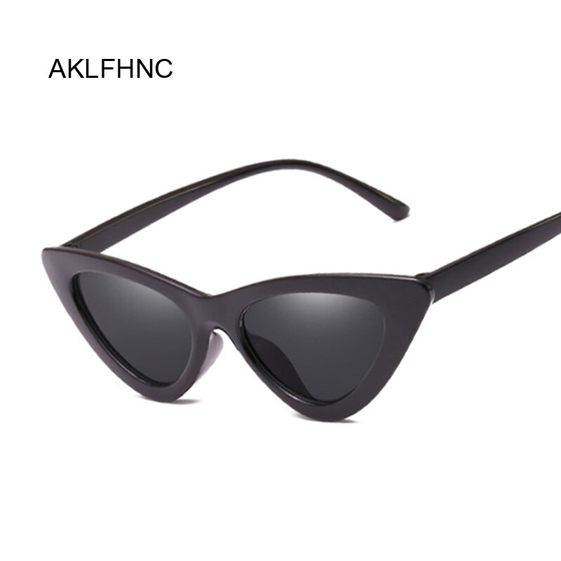セクシーな猫の目のサングラスの女性のブランドデザイナー女性のためのミラー黒三角形サングラス女性レンズシェード眼鏡UV400