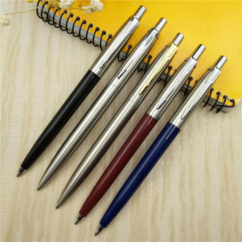 男性用のクラシックなデザインのボールペン,プロの金属製のボールペン,回転式,ポータブル,絶妙なライティングツール