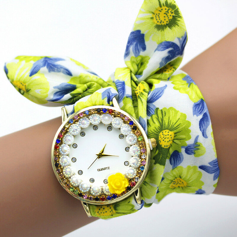 Shsby-女性と女の子のための花柄のファブリックウォッチ,ピンクの腕時計,きらびやかなラインストーン,新しいコレクション