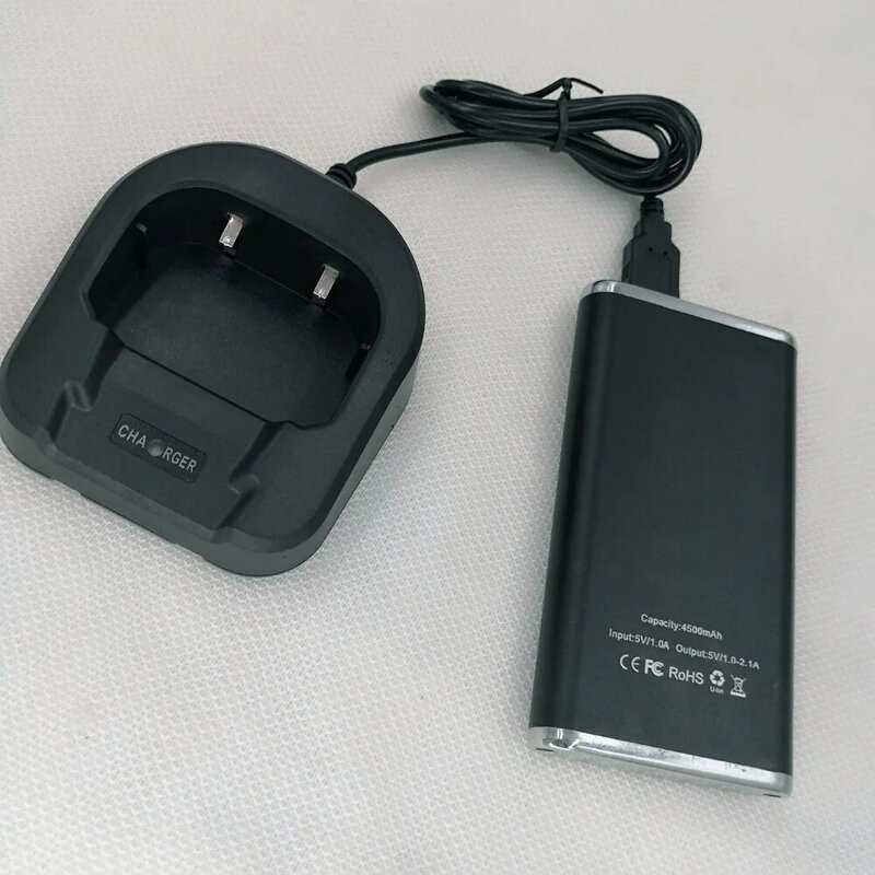 Baofeng-estación de carga portátil para walkie-talkie, Cargador USB de batería Original para uv-82, uv 82, accesorios de radio bidireccional
