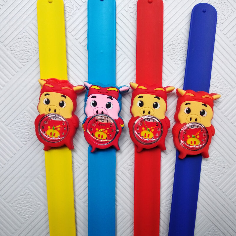 Детские часы с застежкой Мультяшные новогодние свиньи детские подарки для маленьких девочек и мальчиков Студенческие часы наручные часы с защелкой детские часы