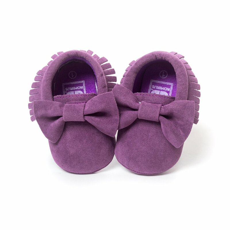 Sapato de camurça com laço para meninas, mocassins de couro da moda para crianças, cores sólidas, sapatos para primeiros passos, 0-2 anos, 120