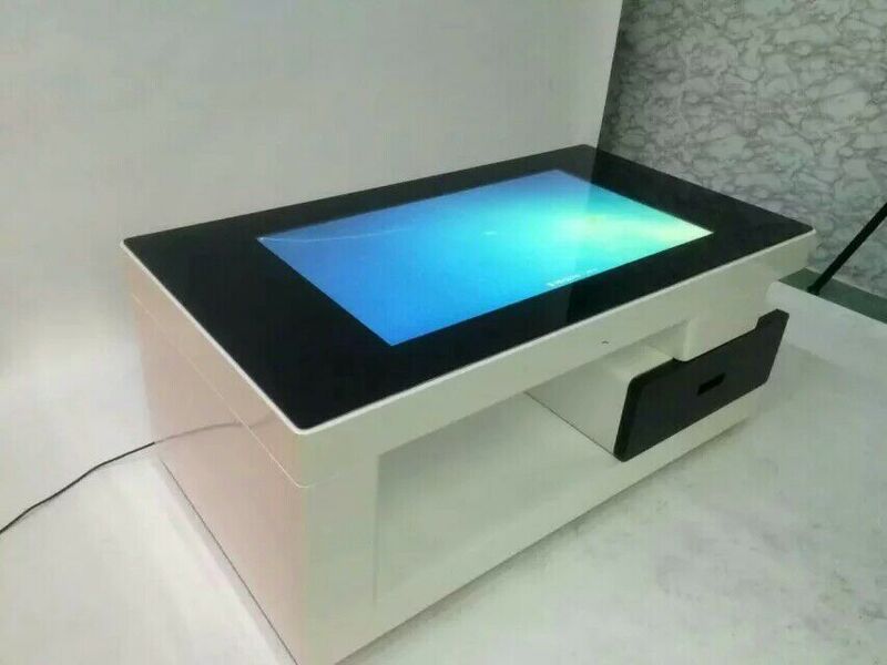 Mesa con pantalla táctil de 42, 47 y 55 pulgadas