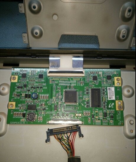 320AP03C 2LV 0,2 LOGIC board inverter LCD anschließen mit 320ap03c 2lv 0,1 T-CON connect board