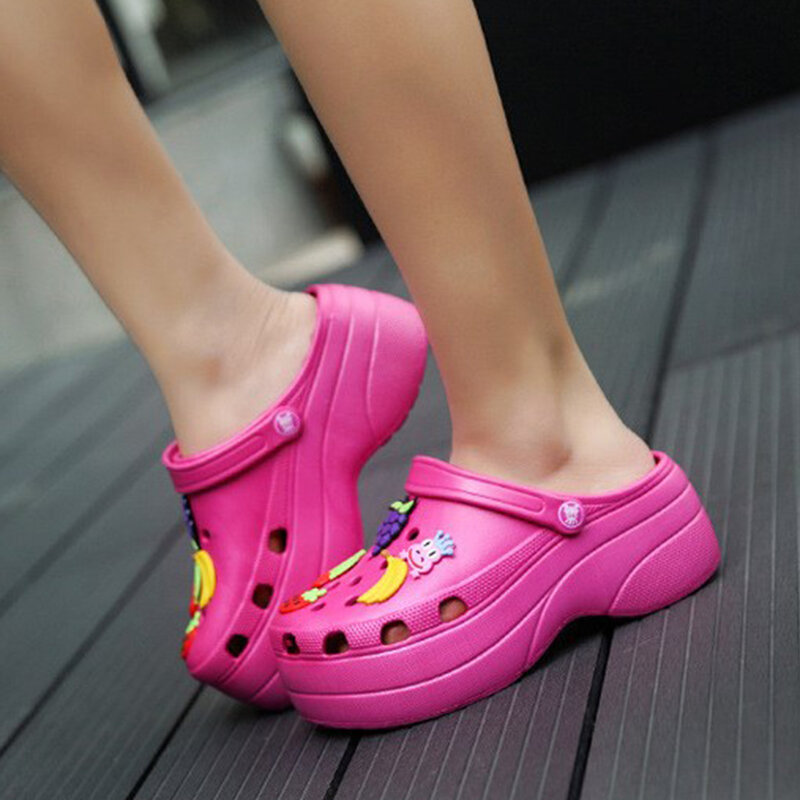 Candy colores sandalias de mujer zuecos Mules Eva 2018 verano chanclas playa jardín zapatos moda Zapatillas al aire libre Chinelo femenino