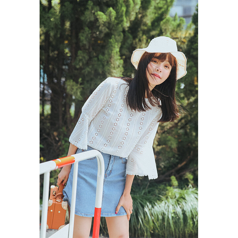 Wiosna lato nowy koreański Shirt dziewczyna uczeń Preppy styl Temperament Flare rękawem Top kobieta luźne koronki wydrążone bluzka h9159
