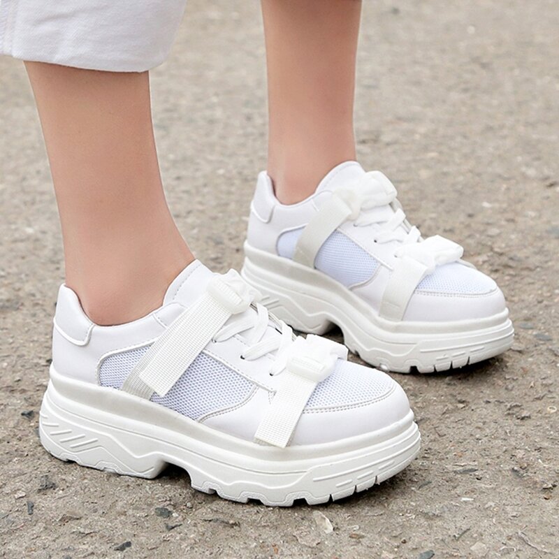 Women Buckle Platform Casual Shoes Trend White Women Chunky Sneakers Mesh Breathable High Street Ladies Shoes 185w