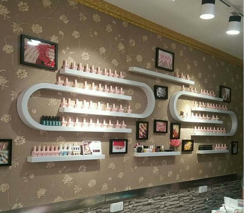 Estante de exhibición de esmalte de uñas en forma de u, estante colgante de pared para salón de manicura