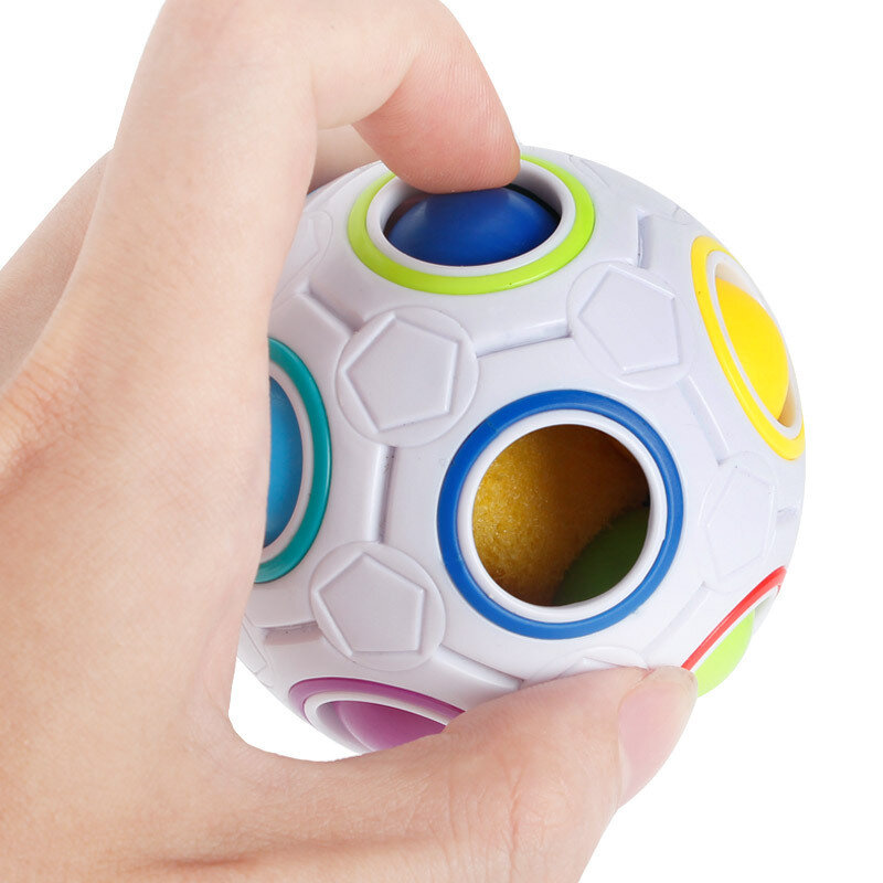 クリエイティブな子供用サッカーボール,魔法のキューブ,おもちゃ,教育パズル,ギフトおもちゃ,ノベルティ